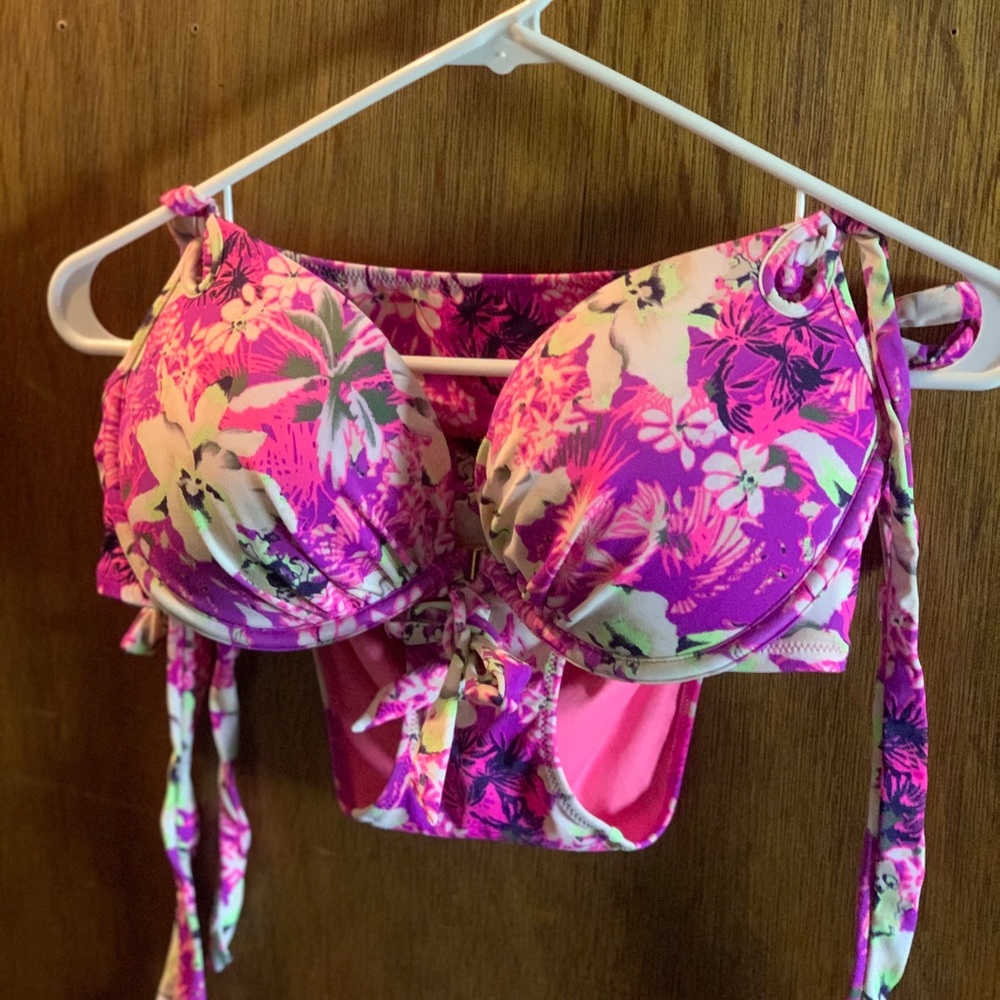BIKINI